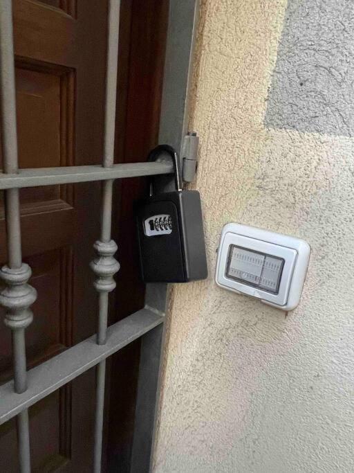Perugia Home Apartment La Finestra Di Fronte ภายนอก รูปภาพ